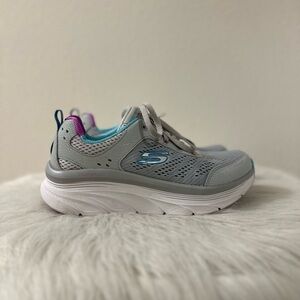 Skechers D’lux Walker